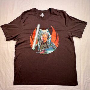 Star Wars Ahsoka Light Sabor Shirt Mens 2XL Brown Cotton Galaxy's Edge